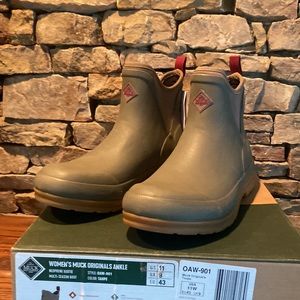 Muck Boots women’s
